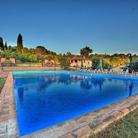 Lägenhet Sleeps 2 Pool Wifi Otricoli